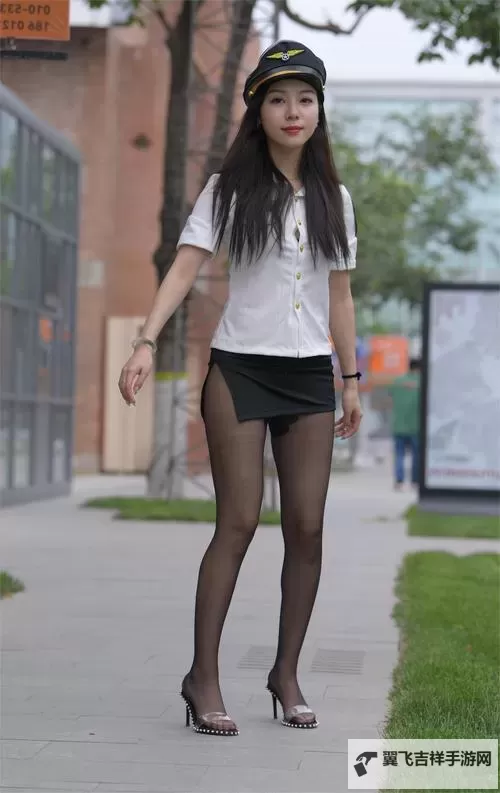 制服丝袜qvod:经典影视资源免费在线观看分享图1