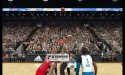 《NBA2K17》防内切及背打技巧 怎么防内切