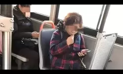 在车子颠簸中进了老师的身体：意外的邂逅与成长的痛楚