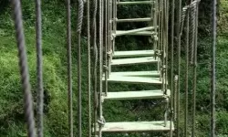 《恶意不息》矿山吊桥卡位解决方法 矿山吊桥推不动怎么办
