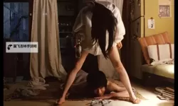 日本男女同居毛片：真实生活中的甜蜜与挑战