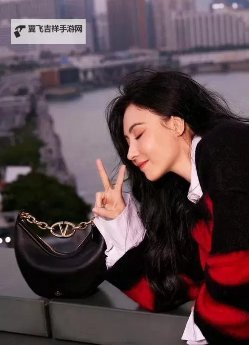 揭秘张怕芝的毛又多又密:传统美人的别样魅力图1