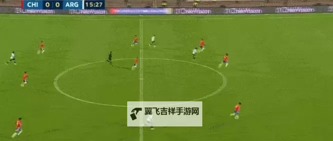 《FIFA16》直塞教程 直塞技巧动图指南图1