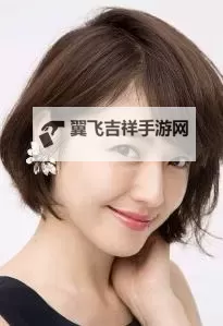 长泽梓下马的瞬间：瞬间展现的优雅与美丽图1